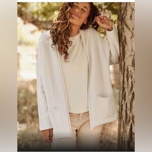 Frank & Eileen Barbara Beach Cardigan cream color small